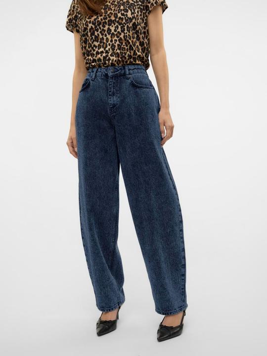 Actual product image Vero Moda VMOLLIE Ballon Schnitt Jeans Weit geschnitten (26)