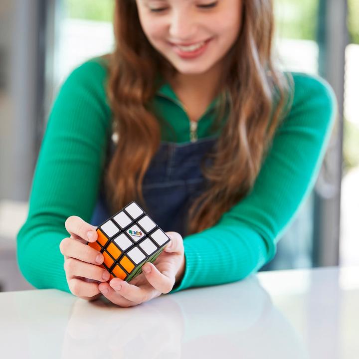 Produktbild Spin Master Rubik’s Starter-Set, der Original 3x3 Zauberwürfel und 3x3x1 Edge, Geschenkset Fingerwürfel Stressab (3 x 3)