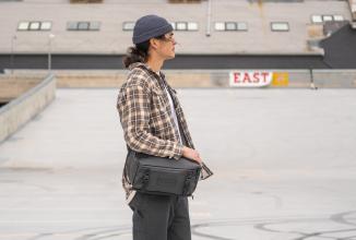 Actual product image Wandrd ROGUE Sling, Uyuni Purple, 9 Liter (Camera shoulder bag, 9 l)