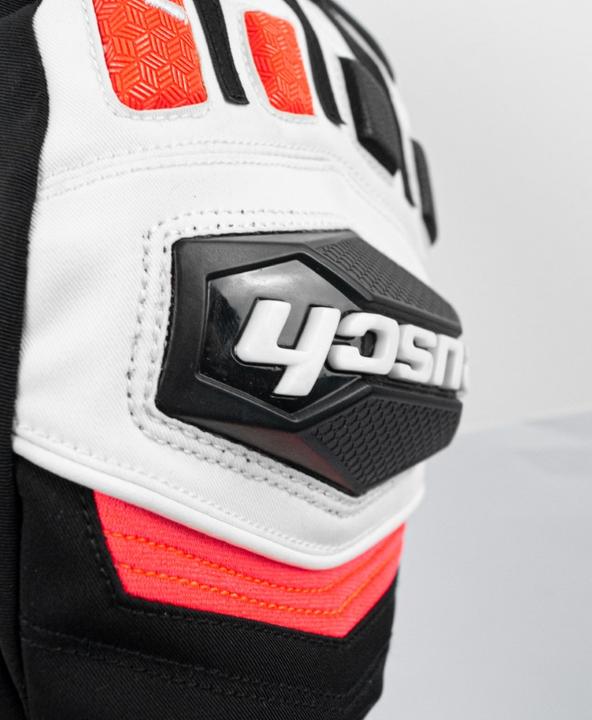 Actual product image Reusch World Cup Warrior Mitten (9)