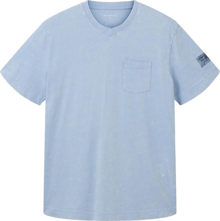 Hellblau