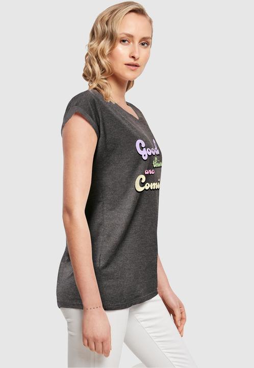 Produktbild Merchcode Ladies Good Things Extended Shoulder Tee - 112623 (XXL)
