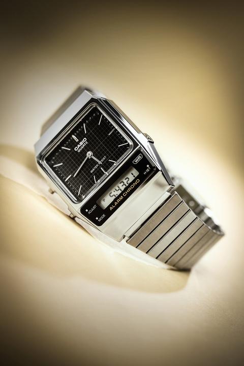 Image du produit Casio Vintage Edgy (Chronographe, 32 mm)