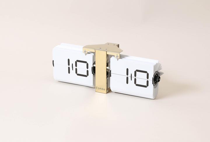 Actual product image Esmée Flipwatch