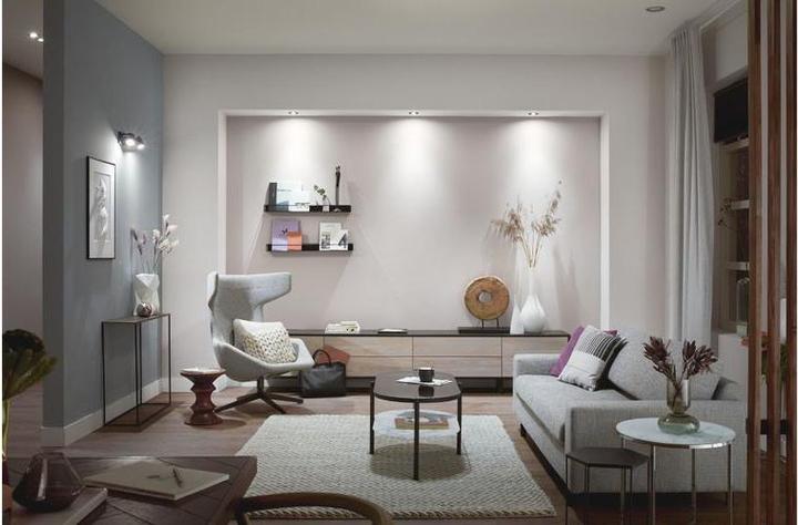 Immagine prodotto Philips Hue White Color Ambiance Centura (250 lm, GU10)