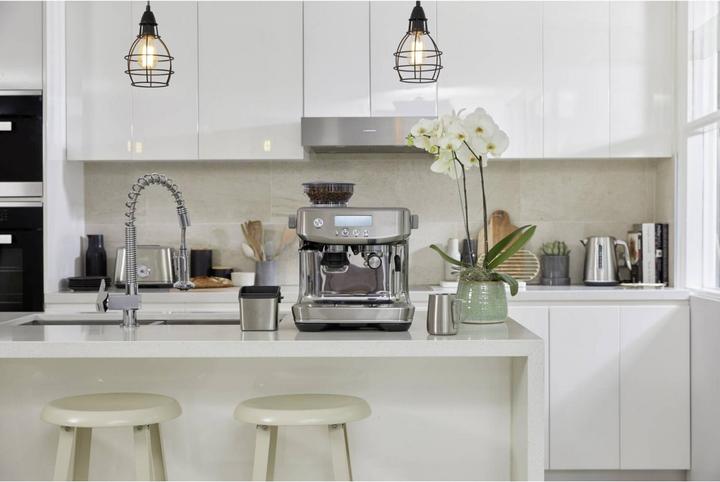 Actual product image Sage The Barista Pro