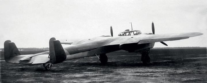 Image du produit ICM Do 215B-4 WWII Plan de Reconnaissance
