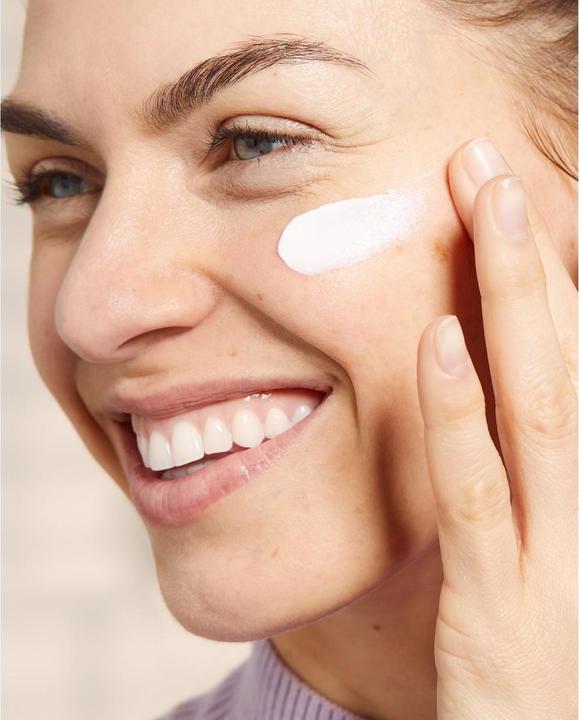Image du produit NIVEA Soin de jour Cellulaire Expert Combleur (50 ml, Crème de jour, SPF 15)