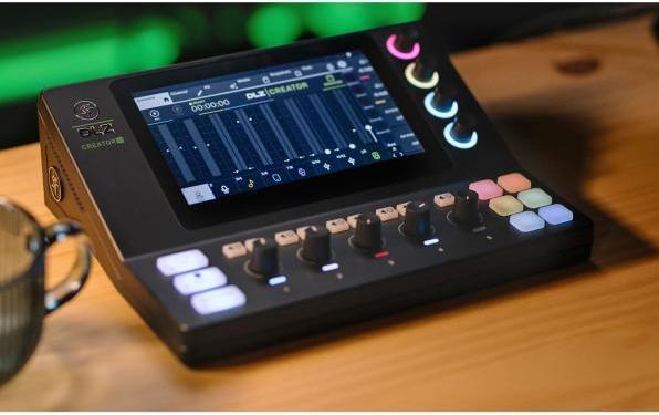 Image du produit Mackie DLZ Creator XS (Studio et mixeur live)