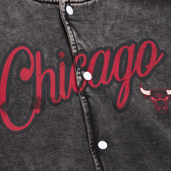 Immagine prodotto Mitchell & Ness Veste M&N Oversized Varsity College - NBA Chicago Bulls (XL)