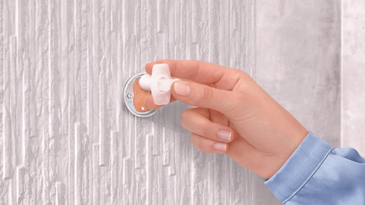 Actual product image tesa Deluxxe