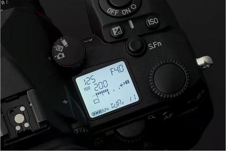 Productafbeelding Pentax K-3 Mark III monochrome (25.73 Mpx, APS-C / DX)