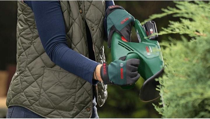Produktbild Bosch Home & Garden EasyHedgeCut 18V-52-13 (Akkuheckenschere)