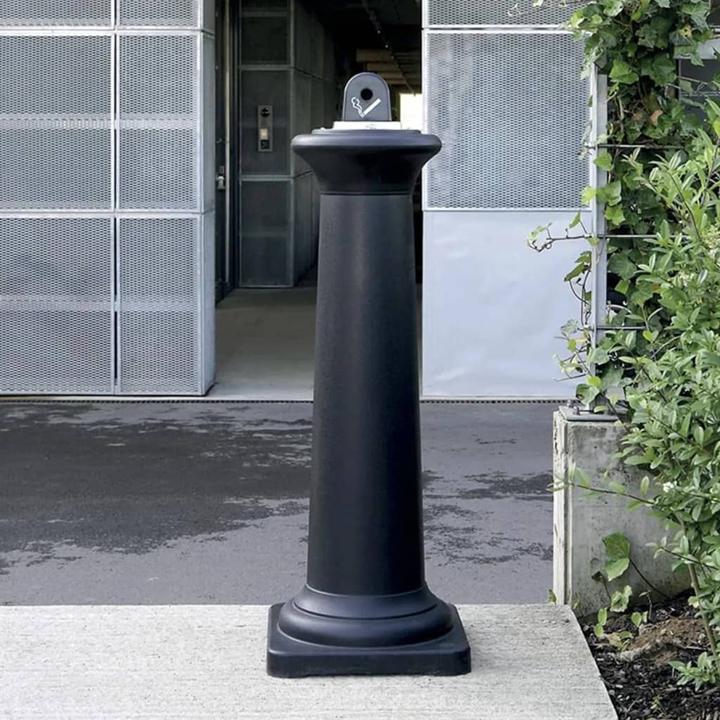 Actual product image Rubbermaid Groundskeeper Tuscan