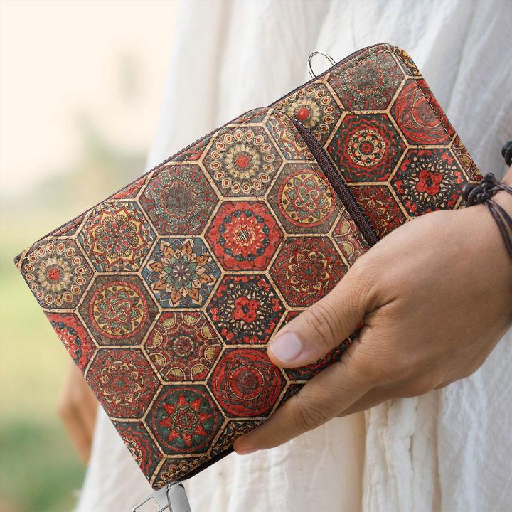 Actual product image Avizar CorkInspire cork bag