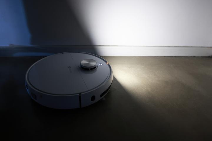 Actual product image EZVIZ RS20 Pro (Vacuum mopping robot)