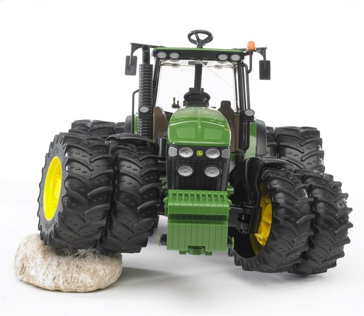 Produktbild Bruder John Deere 7930 mit Zwillingsbereifung