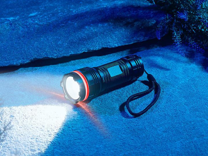 Produktbild KryoLights Cree-LED-Taschenlampe mit Alu-Gehäuse (13 cm, 450 lm)