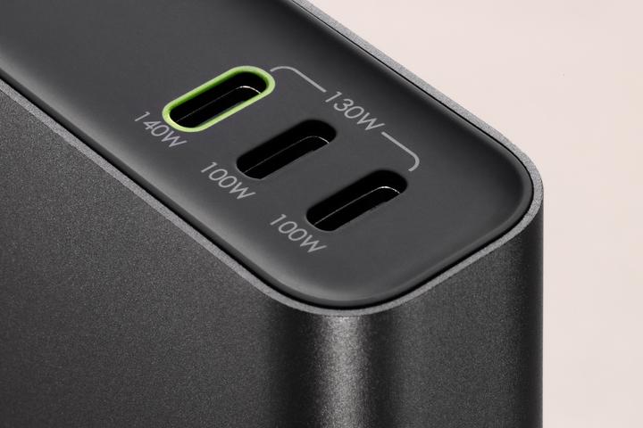 Immagine prodotto mophie Powerstation Ultra, 25000 mAh, Nero (25000 mAh, 140 W)