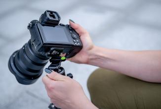 Actual product image Fotopro Sherpa Max Carbon Tripod Black (Plastic)