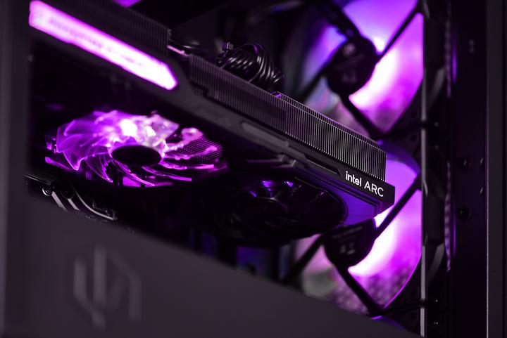 Immagine prodotto Action Actina 5500 (AMD Ryzen 5 5500U, 16 GB, 1000 GB, GeForce RTX 3060)