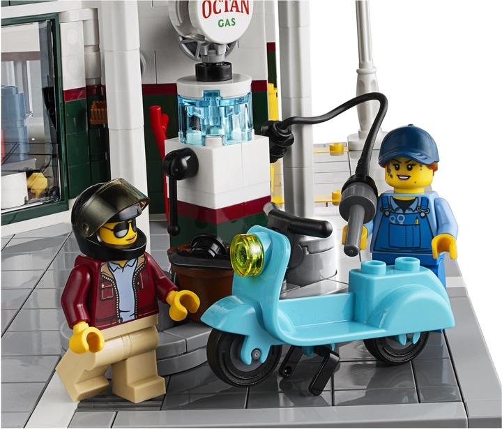 Produktbild LEGO Eckgarage (10264, LEGO Creator Expert)
