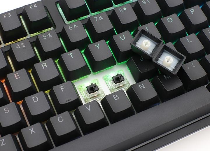 Produktbild Ducky ONE 2 Backlit PBT Gaming Tastatur, MX-Nature-White, RGB LED (DE, Kabelgebunden)
