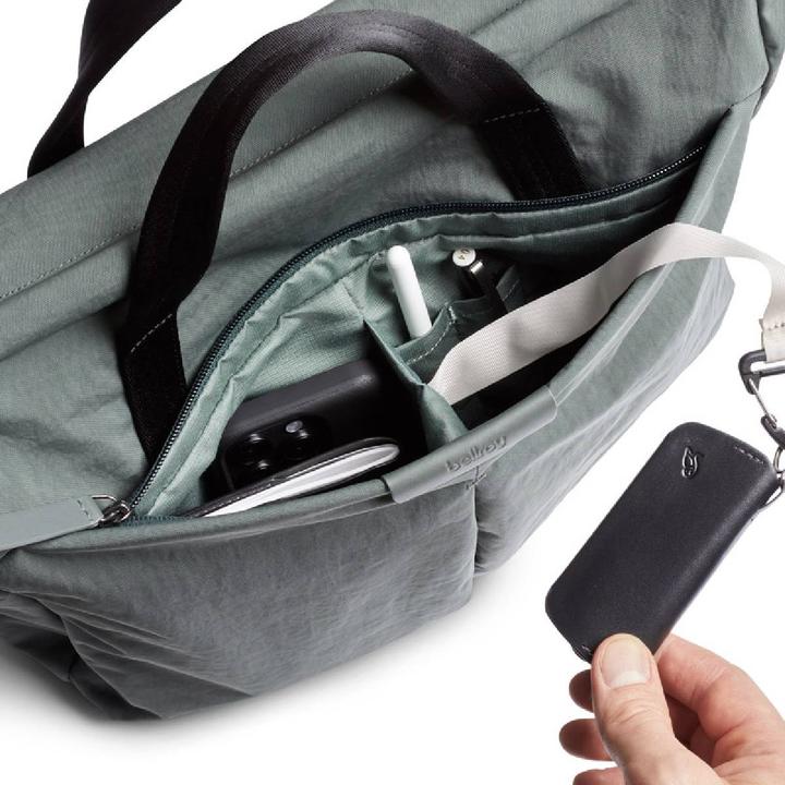 Image du produit Bellroy Tokyo - Messenger Bag 14", Everglade (14 l)