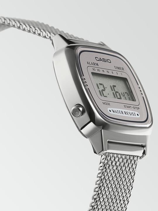 Actual product image Casio Vintage LA670WEM-7EF (Digital watch, 24.60 mm)