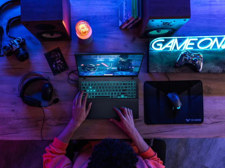 Image du produit ASUS V16 FX3607VU-RP211WS - Gaming Laptop - 16 inch - 144Hz (90NB15Q1-M00E70) (16", AMD GX-210HA, 16 Go, 512 Go, ING. Int.)