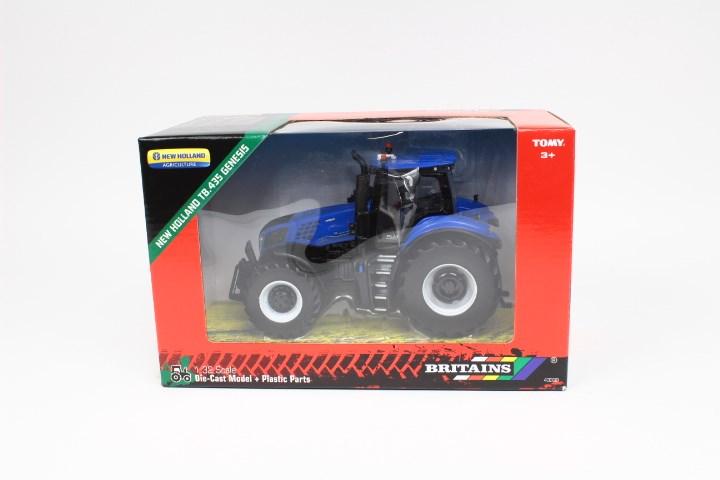 Tomy Britains New Holland T8.435 Genesis 43339