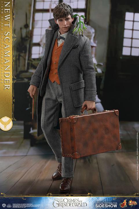 Produktbild Hot Toys Phantastische Tierwesen 2 “Newt Scamander” 1/6 Scale Figur