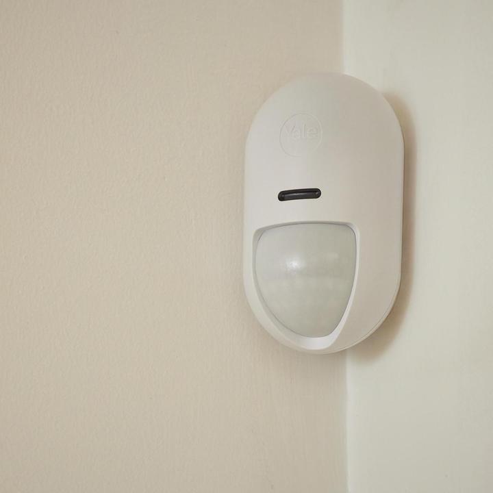 Actual product image Yale YA-AL-PIR-1A-W - Smart Alarm Indoor Motion Sensor (12 m)