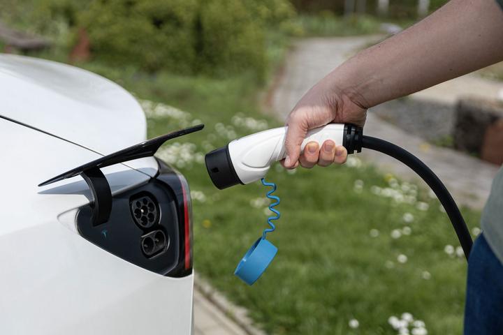 Actual product image Ansmann 1900-0119 Car Charging Cable 22kW Type2 5m (Type 2, 22 kW, 32 A, 5 m)
