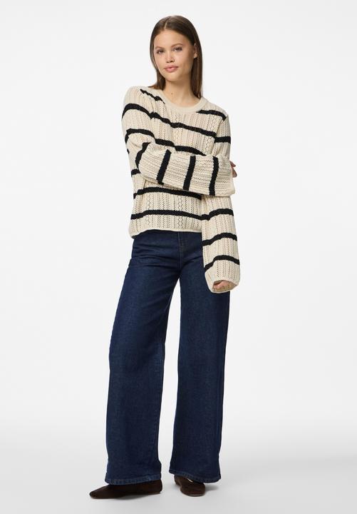 Produktbild Pieces Pcnuka Ls O-Neck Knit Noos Bc (XS)