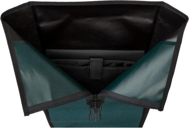 Actual product image Agu Backpack SHELTER Large deep teal (21 l)