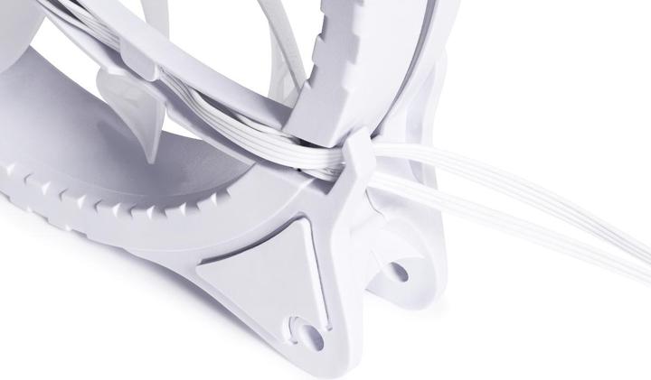 Actual product image Alphacool Rise Aurora PWM fan (140 mm, 1 x)