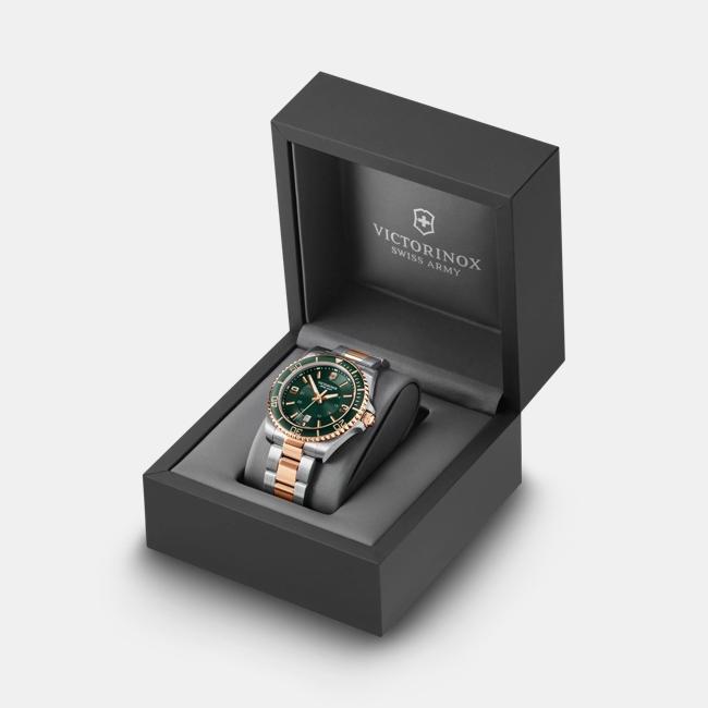Produktbild Victorinox Maverick, Taucheruhr, Herrenuhr, 43 cm, Ziffernblatt grün, Edelstahl Armband silver/rose-gold (Taucheruhr, 43 mm)
