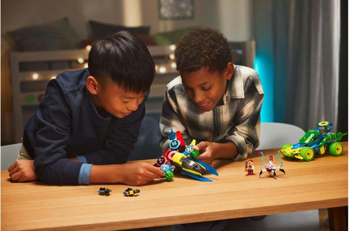 Actual product image LEGO Coopers fliegender Videospiel-Controller (71489, LEGO Dreamzzz)