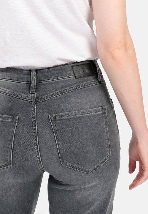 Immagine prodotto Camel Active Jeans 5 tasche con vestibilità Mom (W26/L32)