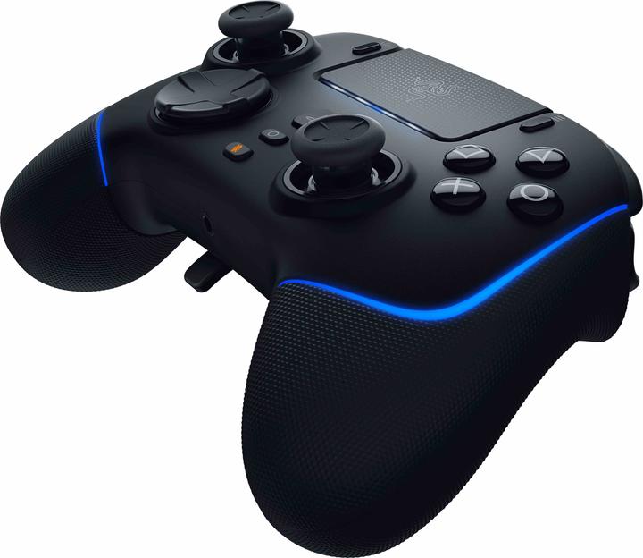 Actual product image Razer Wolverine V2 Pro (PS5, PC)