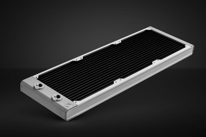 Actual product image EKWB EK Quan.Surface S420 wh 3831109839072