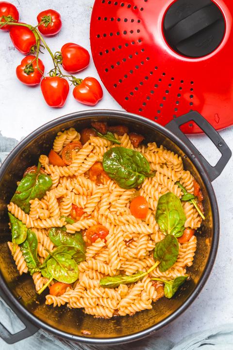 Actual product image World of Flavours Pasta pot (Pot, Carbon steel)