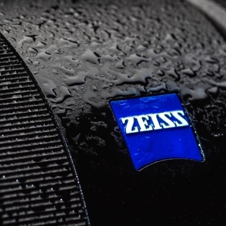 Produktbild Zeiss Otus T Objektiv 55mm, f/1.4, Canon (Canon EF, Vollformat)