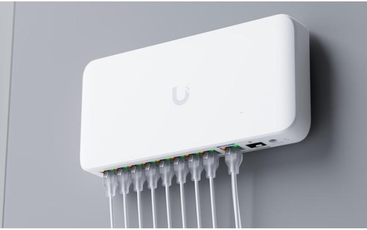 Produktbild Ubiquiti USW-Flex-2.5G-8-PoE Switch 8x2,5Gbit POE+/1x10Gbit (9 Ports)