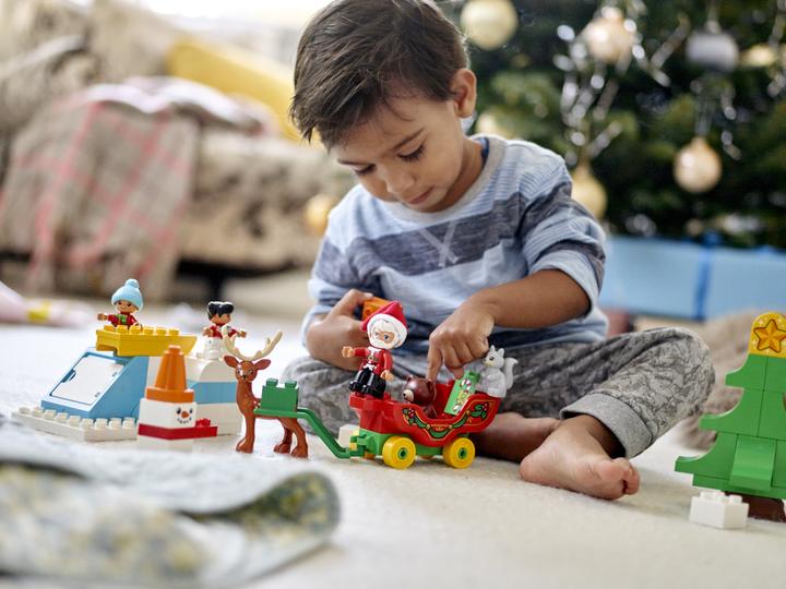Produktbild LEGO Winterspass mit dem Weihnachtsmann (10837)