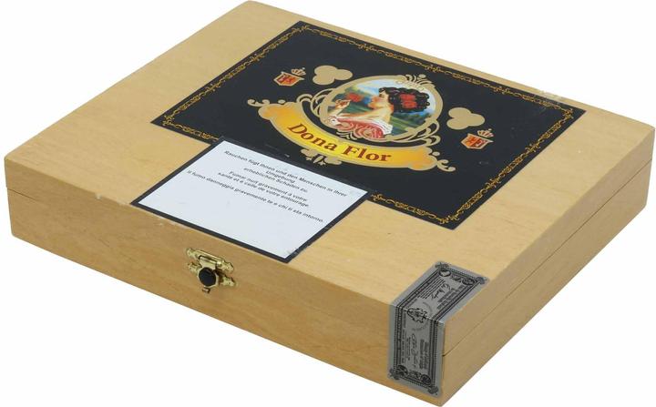 Actual product image Dona Flor Connecticut Piramide (Piramid)