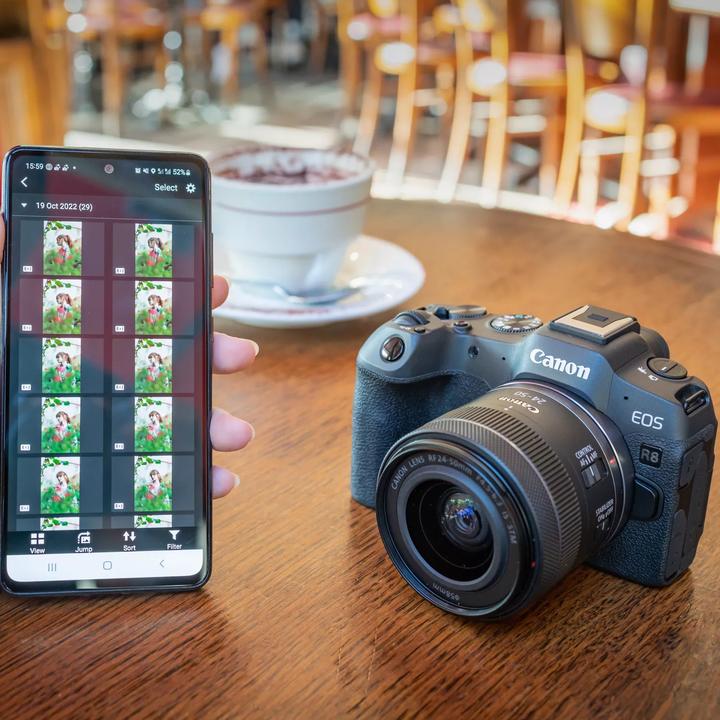 Produktbild Canon EOS R8 (24.20 Mpx, Vollformat)