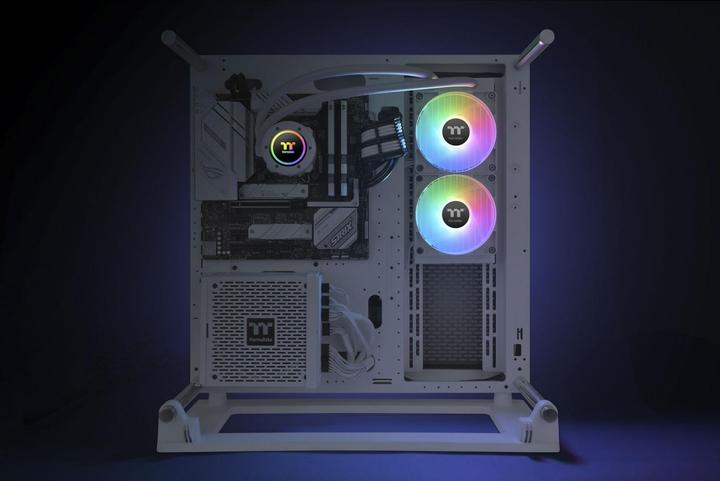 Produktbild Thermaltake TH240 V2 ARGB Sync CPU Liquid Cooler All-In-One wh