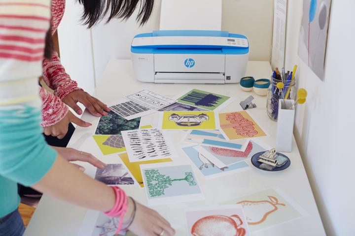 Produktbild HP Deskjet 3732 All-in-One - Multifunktionsdrucker (Farbe)